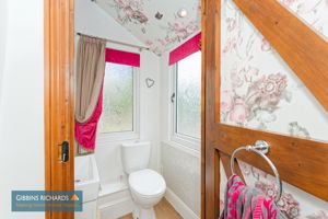 Cloakroom- click for photo gallery